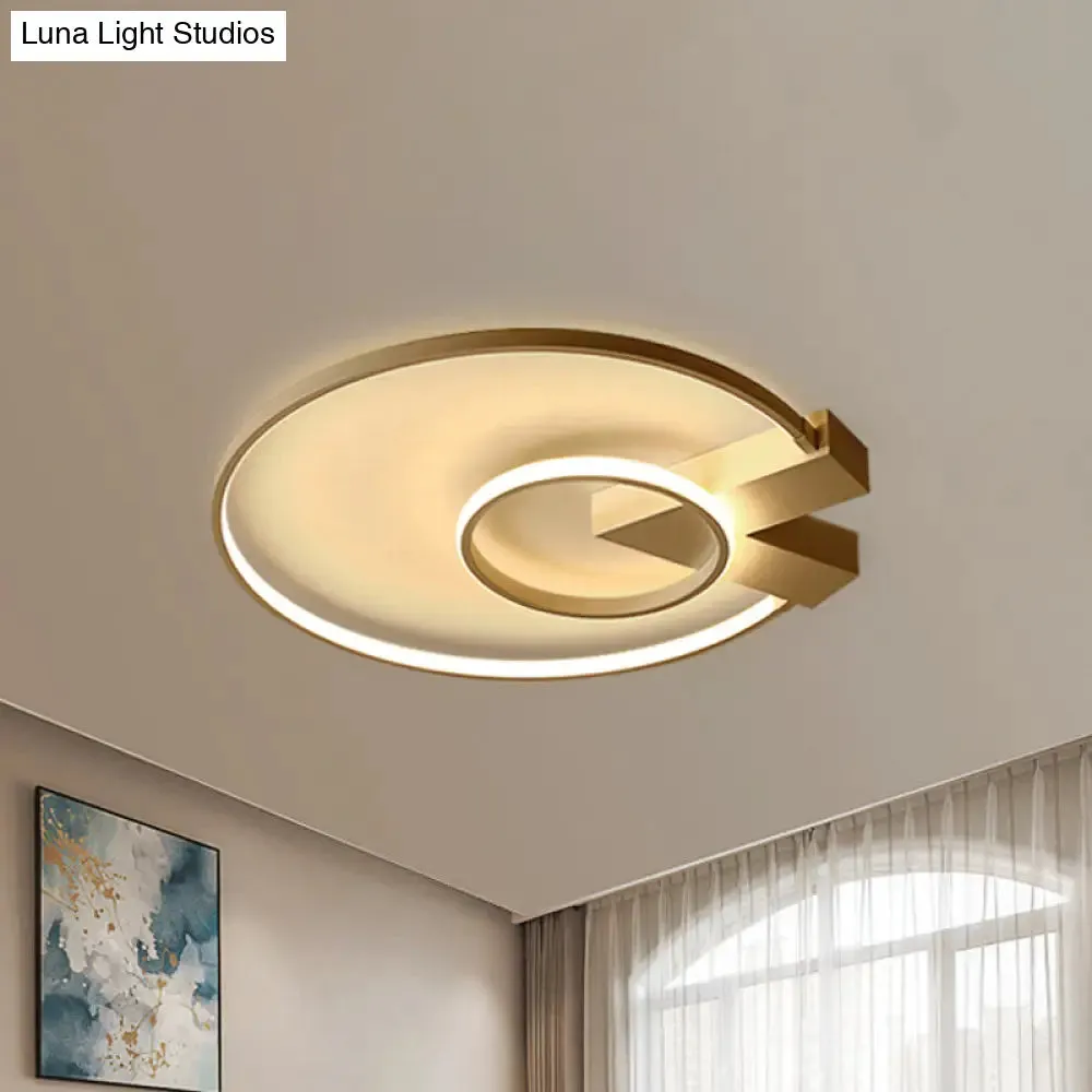 Modern Single Light White/Gold Flushmount Ceiling Fixture with Acrylic Panels